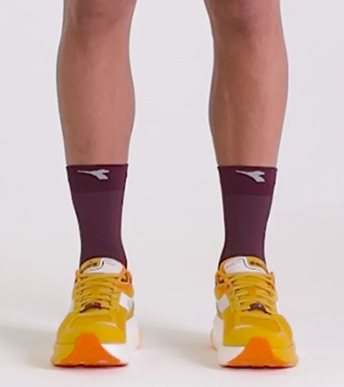 Atomo Star Chaussure de course Made in Italy – Légèreté et amorti