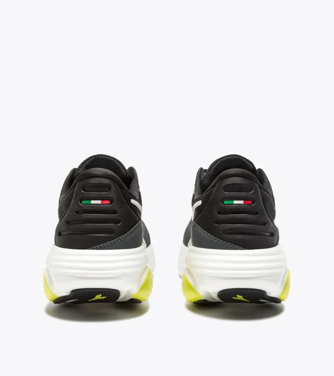 Atomo Star Chaussure de course Made in Italy – Légèreté et amorti