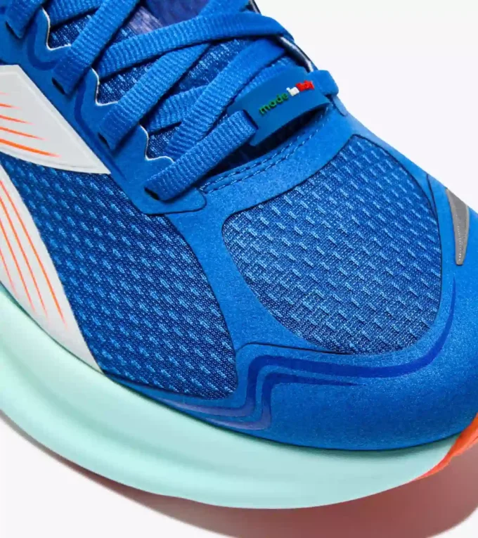 Atomo Star Chaussure de course Made in Italy – Légèreté et amorti