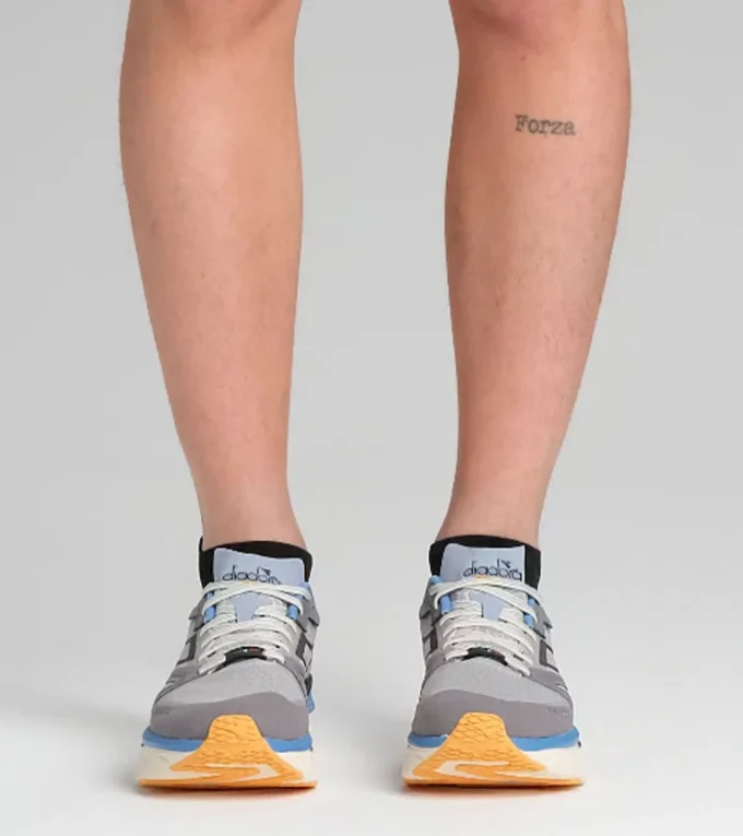 Atomo V7000-2 Chaussure de course Made in Italy – Légèreté et amorti – Tous genres