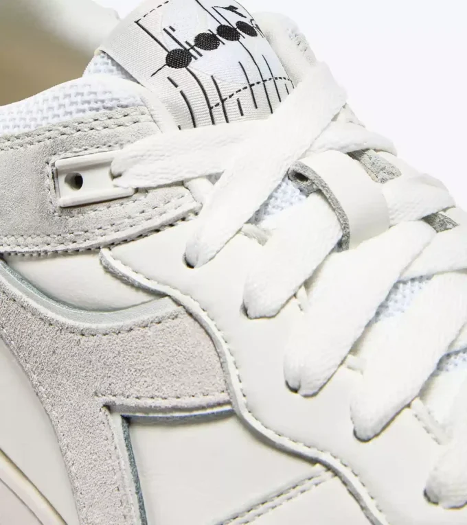 B.560 Baskets en cuir Heritage d&rsquo;occasion