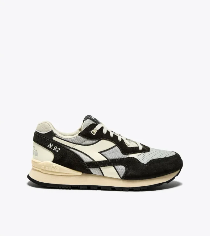 Baskets de sport N.92 Advance