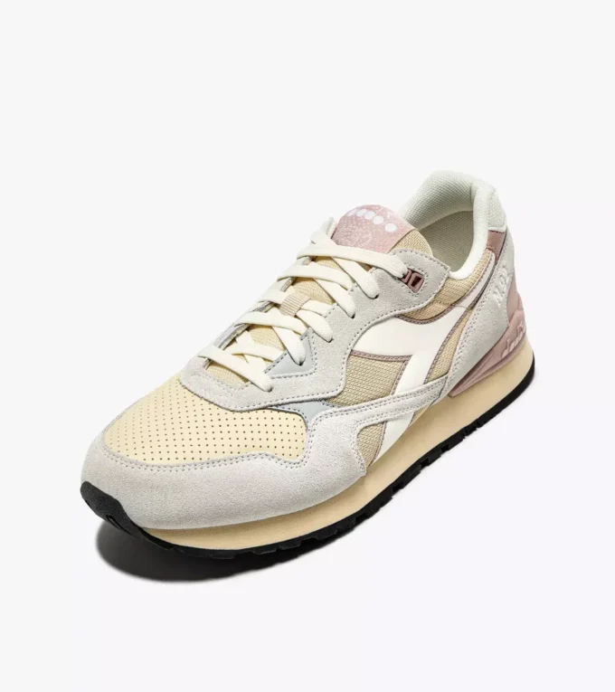 Baskets de sport N.92 Advance