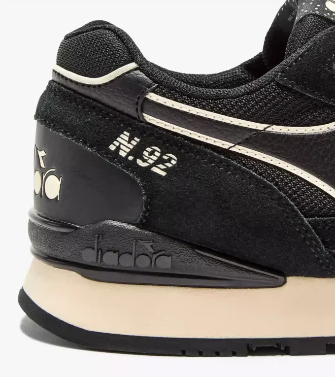 Baskets de sport N.92 Advance