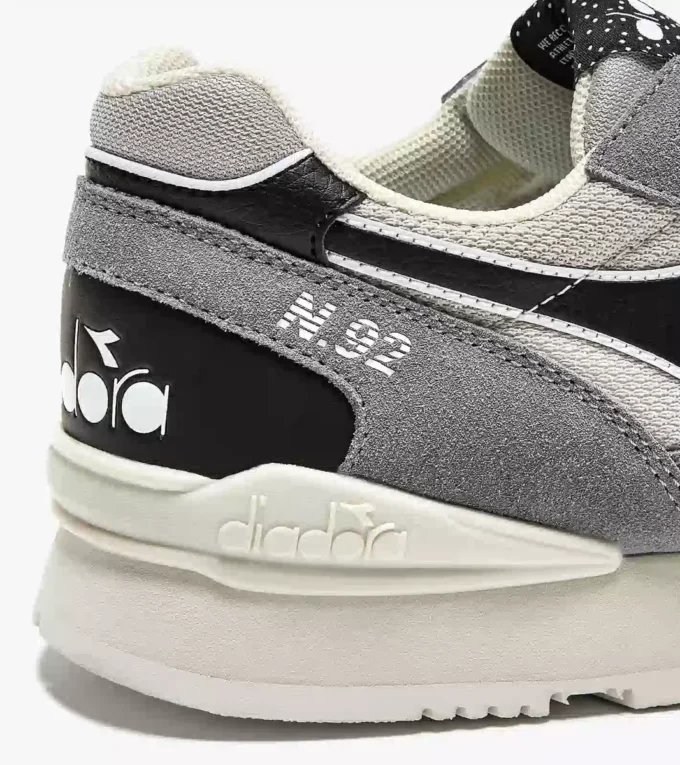 Baskets de sport N.92 Advance