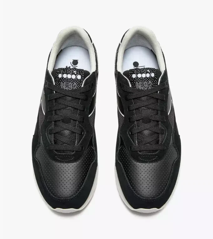 Baskets de sport N.92 Advance