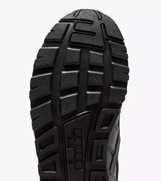 Baskets de sport N.92 L