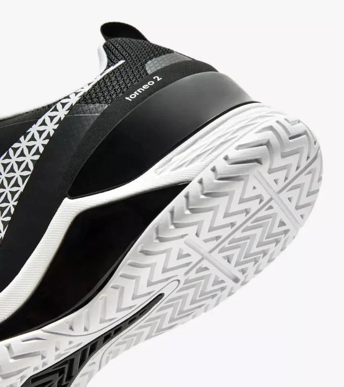 Blushield Torneo 2 Ag Chaussures de tennis pour surfaces dures ou terre battue