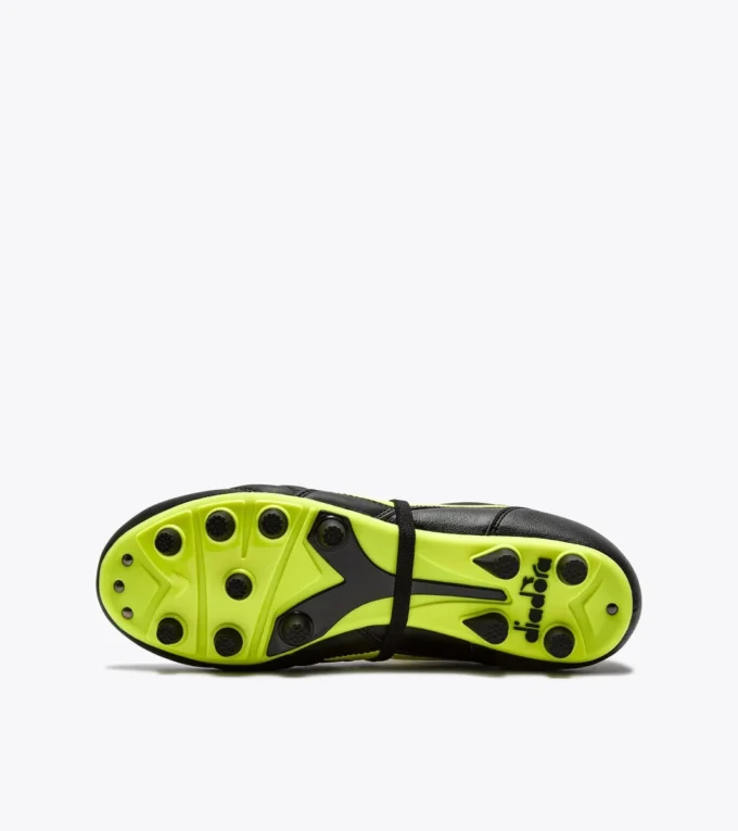 Brasil Icon Lt T Mdpu Chaussures de football en cuir pour terrains fermes