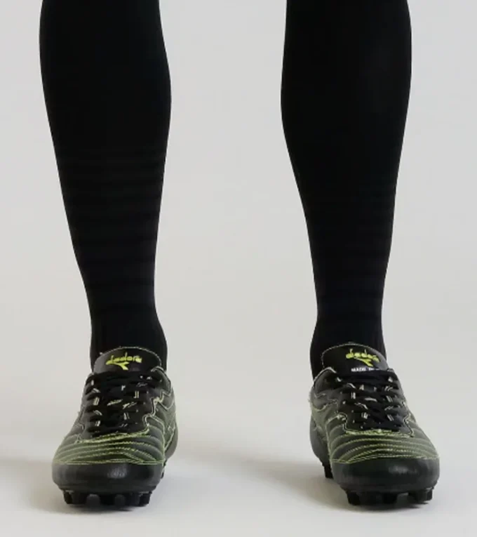 Brasil Next40 Ita Mdpu Chaussures de football à faible impact environnemental pour terrain ferme