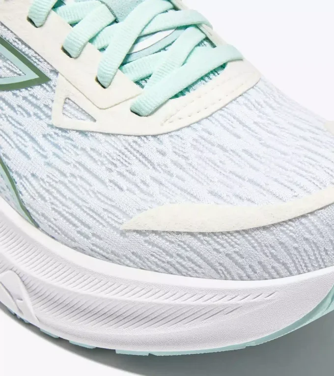 Chaussure de course Nucleo 2 W – Confort et stabilité