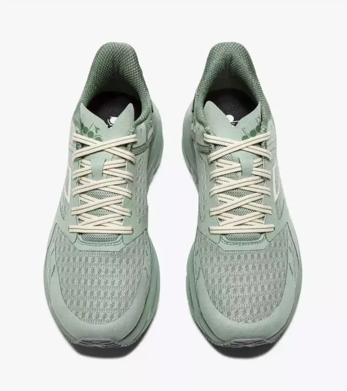 Chaussures de course Cellula – Confort et stabilité