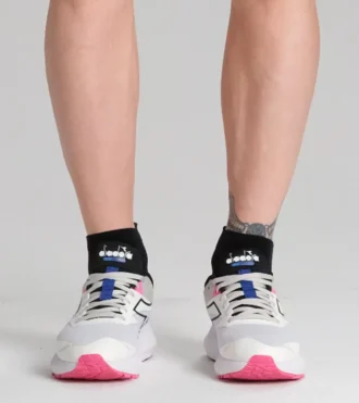 Chaussures de course Mythos Blushield Vigore 3 – Stabilité et protection