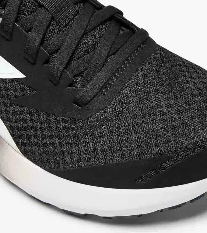 Chaussures de course Mythos Blushield Vigore 3 – Stabilité et protection