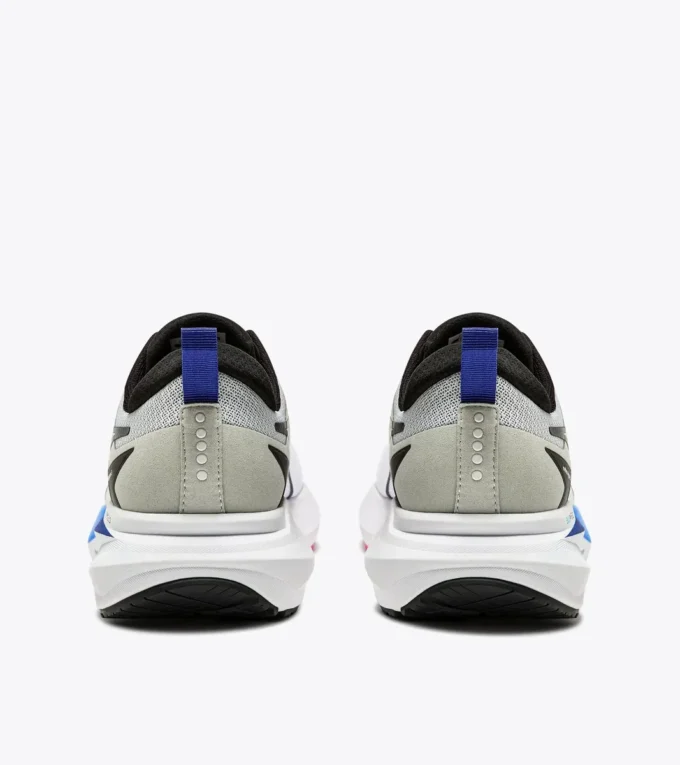 Chaussures de course Mythos Blushield Vigore 3 – Stabilité et protection