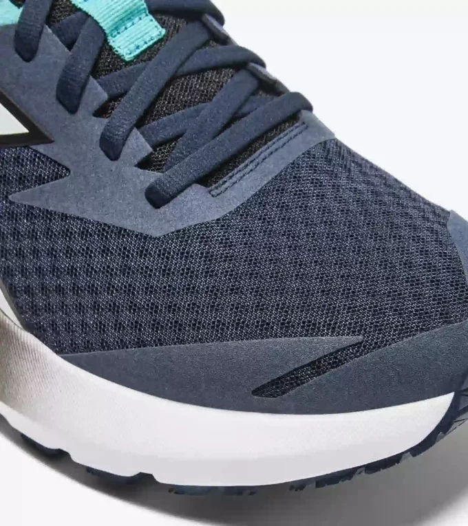 Chaussures de course Mythos Blushield Vigore 3 – Stabilité et protection