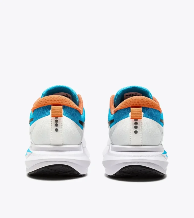 Chaussures de course Mythos Blushield Vigore 3 – Stabilité et protection