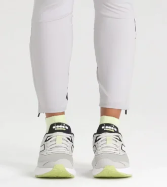 Chaussures de course Mythos Blushield Vigore 3 W – Stabilité et protection