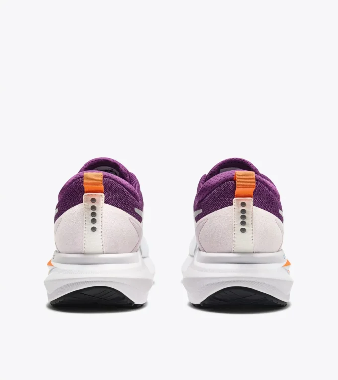 Chaussures de course Mythos Blushield Vigore 3 W – Stabilité et protection