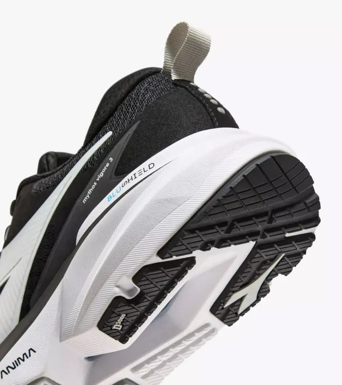 Chaussures de course Mythos Blushield Vigore 3 W – Stabilité et protection
