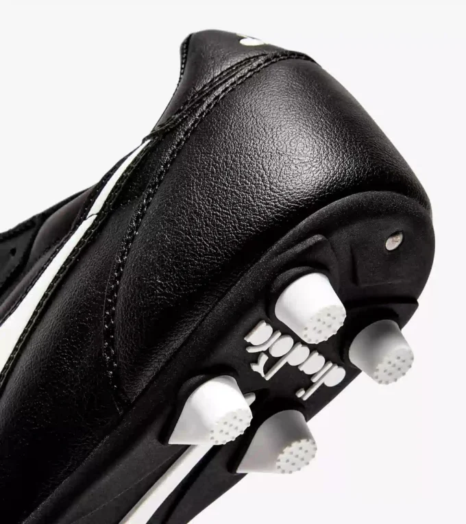 Chaussures de football Brasil Lt Mdpu en cuir pour terrain ferme