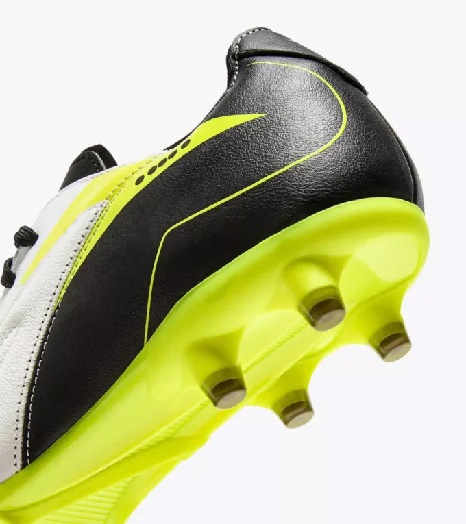 Chaussures de football en cuir Maximus Icon Lt Slp12 pour terrains fermes