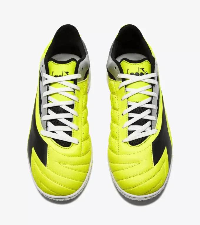 Chaussures de futsal Brasil Icon Sala Id – Semelle spécifique pour les surfaces intérieures ou en parquet