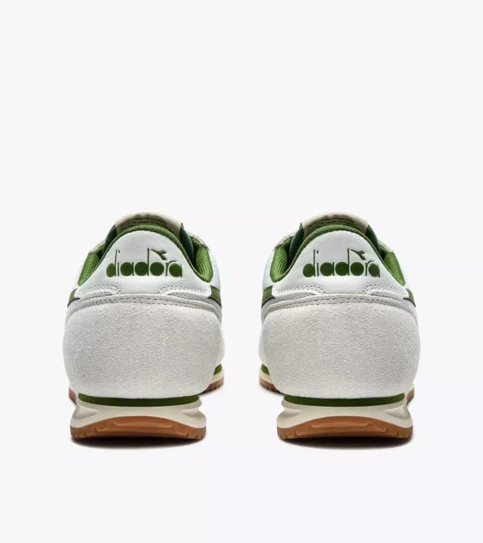 Cross Baskets basses en daim Cross Baskets basses en daim