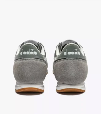 Cross Baskets basses en daim