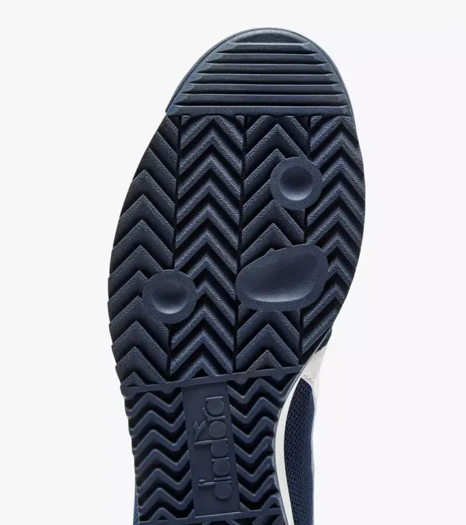 Cross Baskets basses en daim