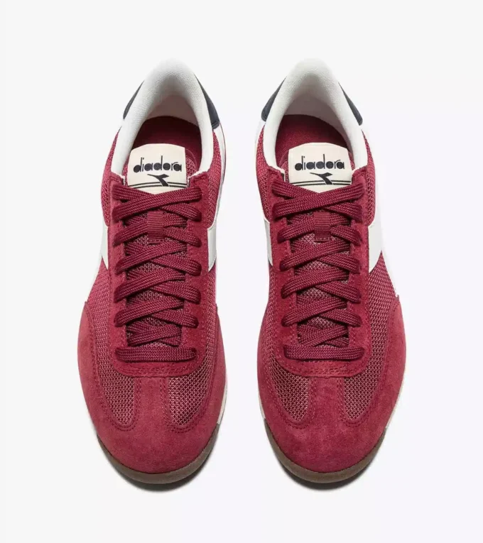 Cross Baskets basses en daim