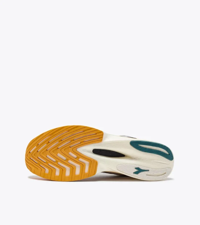 Gara Carbon Chaussure de course sur route et piste – Fibre de carbone