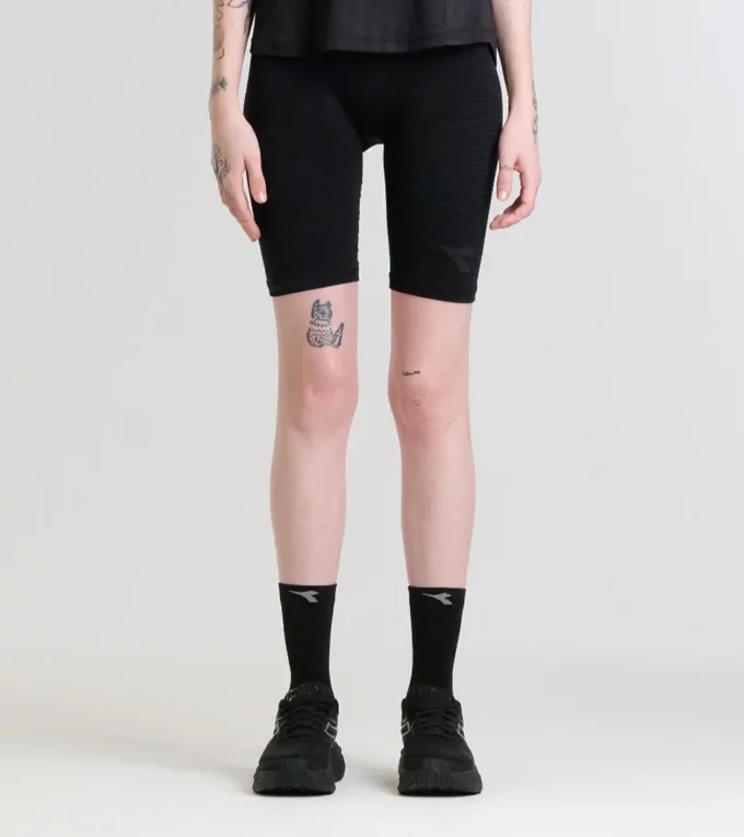 L. Stratouno Short technique mi-long pour le contrôle de la température – Running