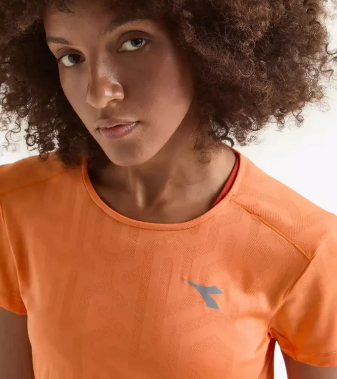 L. Super Light Ss T-Shirt T-shirt de course – Tissu léger Coolcore L. Super Light Ss T-Shirt T-shirt de course – Tissu léger Coolcore