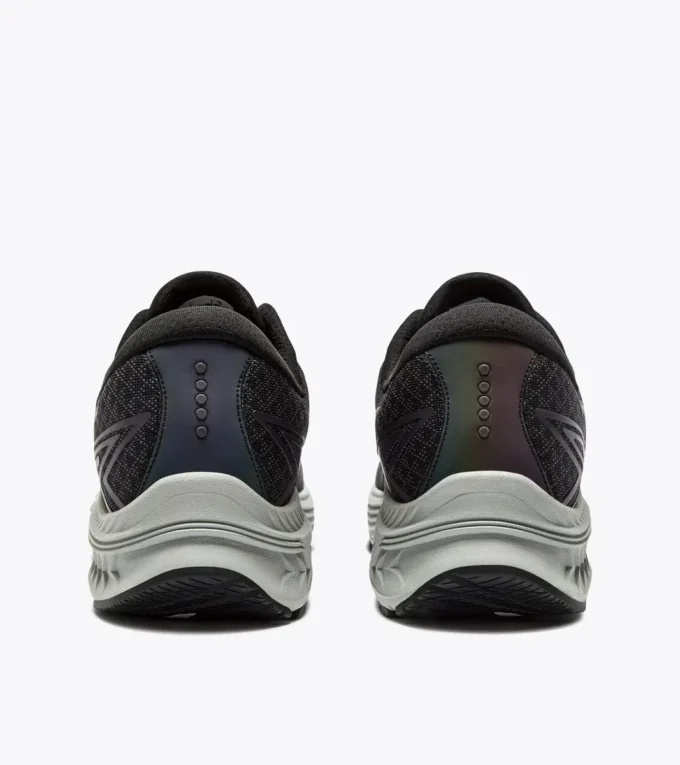 Mythos Blushield 10 Vortice Hip Chaussure de course avec détails réfléchissants – Amorti et protection Mythos Blushield 10 Vortice Hip Chaussure de course avec détails réfléchissants – Amorti et protection