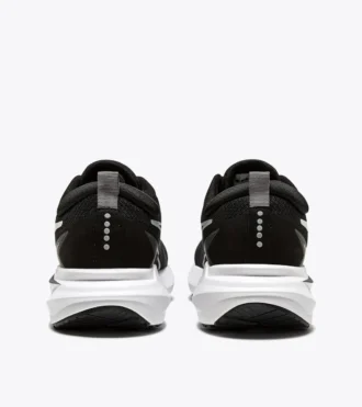 Mythos Blushield Vigore 3 Wide Chaussure de course à large chaussant – Stabilité et protection