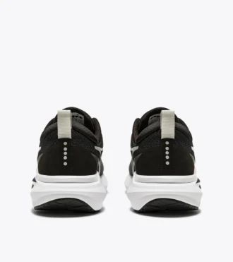 Mythos Blushield Vigore 3 Wide W Chaussure de course à large chaussant – Stabilité et protection