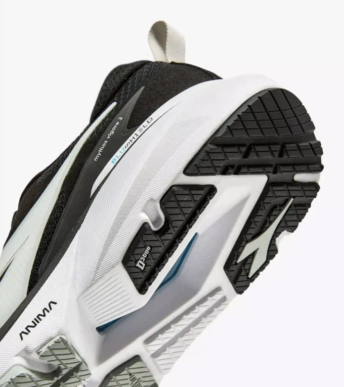 Mythos Blushield Vigore 3 Wide W Chaussure de course à large chaussant – Stabilité et protection