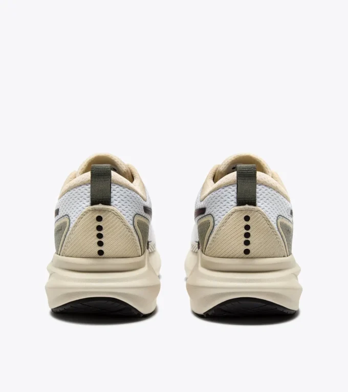 Mythos Blushield Vigore 4 Chaussure de course – Stabilité et protection