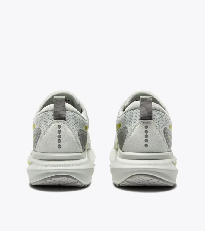 Mythos Blushield Vigore 4 W Chaussure de course – Stabilité et protection