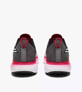 Mythos Blushield Volo 4 Chaussure de course – Stabilité et légèreté