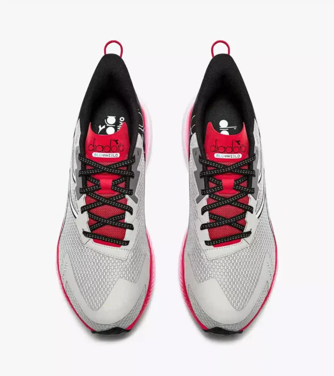 Mythos Blushield Volo 4 Chaussure de course – Stabilité et légèreté