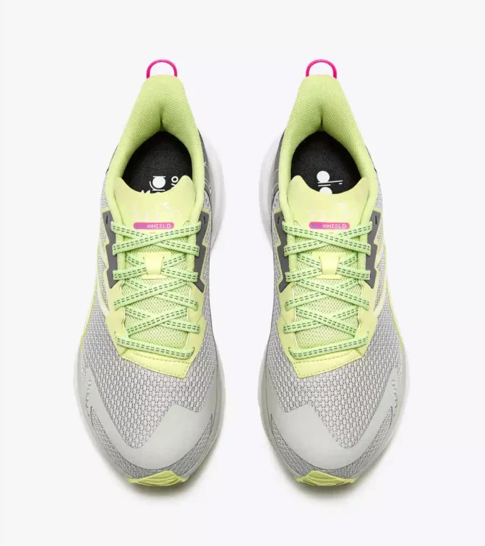Mythos Blushield Volo 4 W Chaussure de course – Stabilité et légèreté