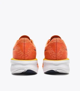 Mythos Blushield Volo 5 Chaussure de course – Stabilité et légèreté