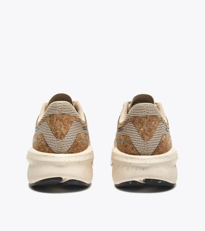 Mythos Blushield Volo 5 W 2030 Chaussure de course à faible impact environnemental – Stabilité et légèreté Mythos Blushield Volo 5 W 2030 Chaussure de course à faible impact environnemental – Stabilité et légèreté