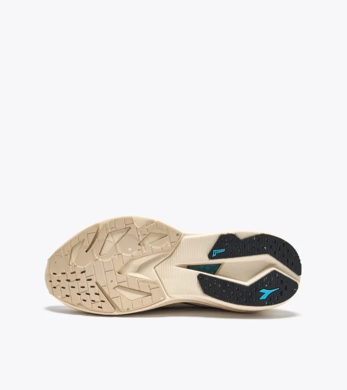 Mythos Blushield Volo 5 W 2030 Chaussure de course à faible impact environnemental – Stabilité et légèreté Mythos Blushield Volo 5 W 2030 Chaussure de course à faible impact environnemental – Stabilité et légèreté