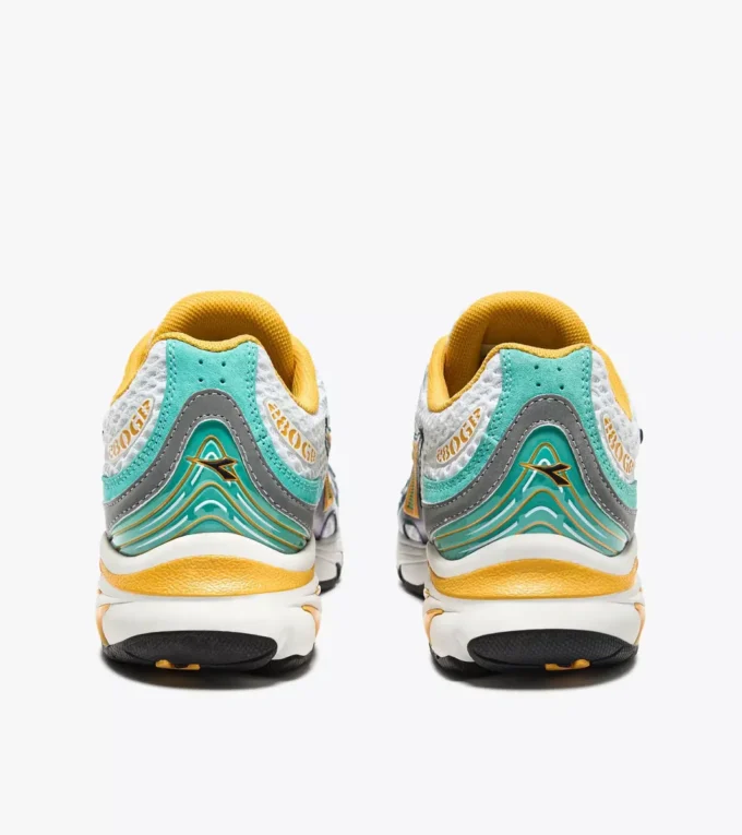 Mythos Propulsion 280 Scarab Baskets de sport inspirées des années 2000