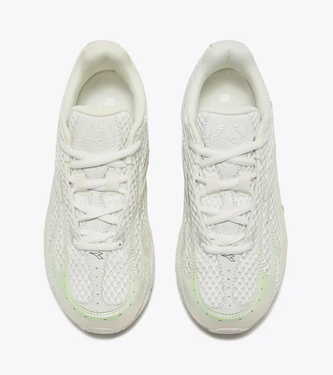 Mythos Propulsion 280 Scarab Baskets de sport inspirées des années 2000