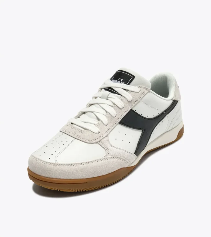 Seoul Indoor Baskets en cuir inspirées des terrasses