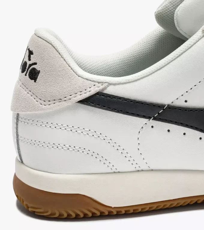 Seoul Indoor Baskets en cuir inspirées des terrasses